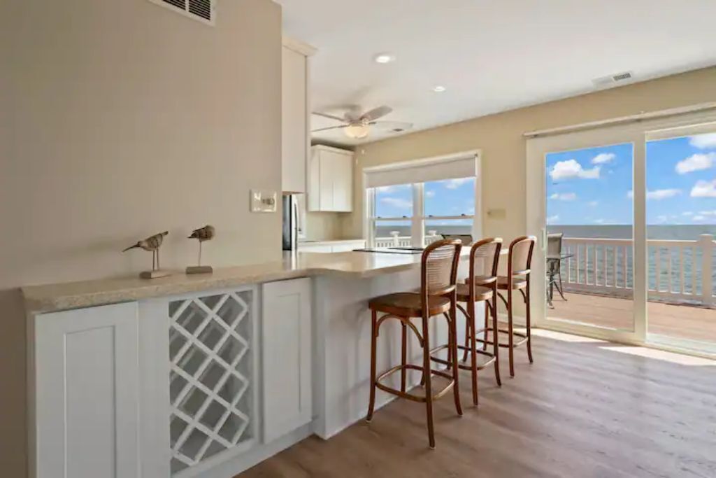 Bright and beautiful home on the Delaware Bay