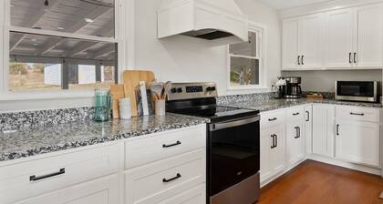 Magnolia House- Relaxing KY Home