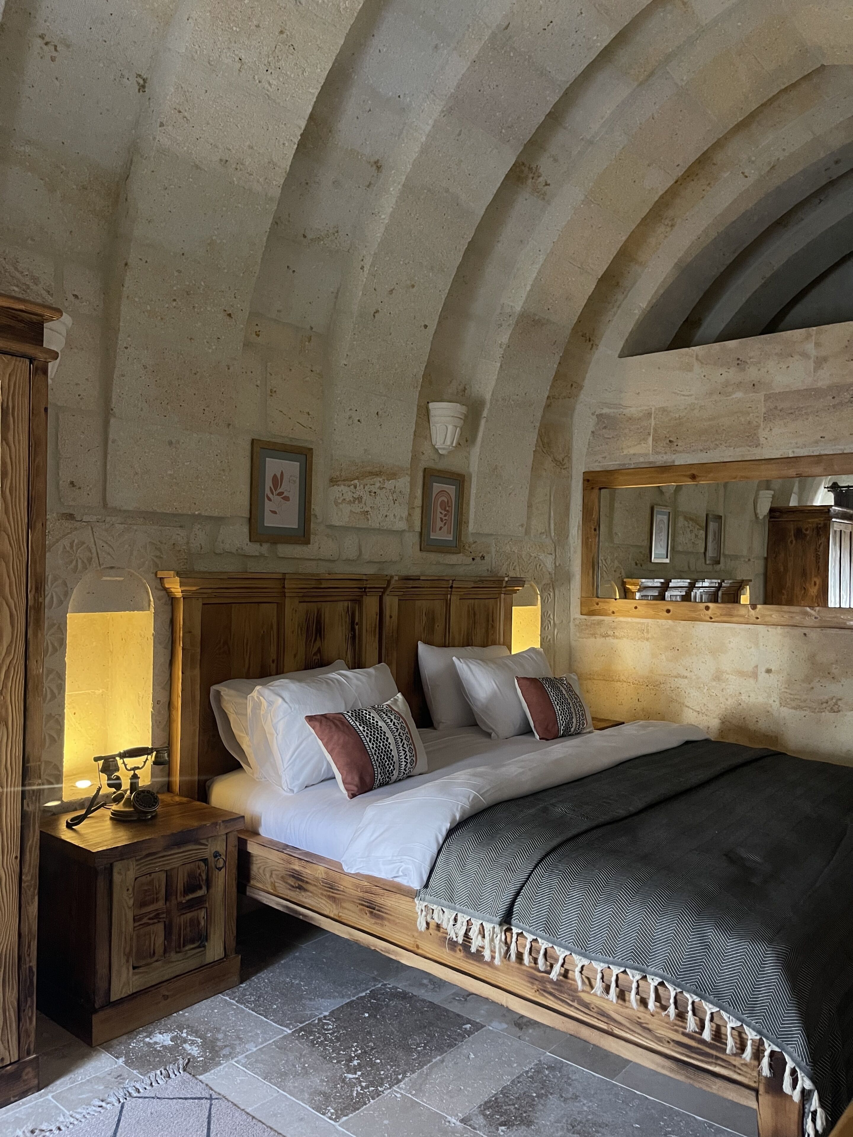 Deluxe Double Room | Premium bedding, minibar, individually furnished, laptop workspace