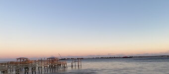 Easy Living by The Water . Quiet, Secure, private Historic Downtown. 