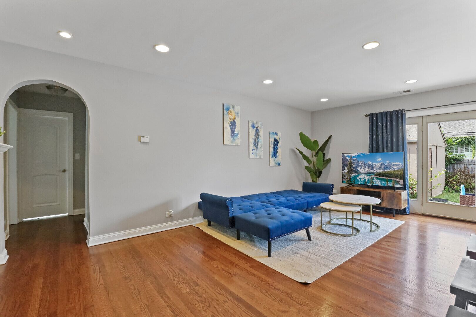 Outstanding Ohare Oasis