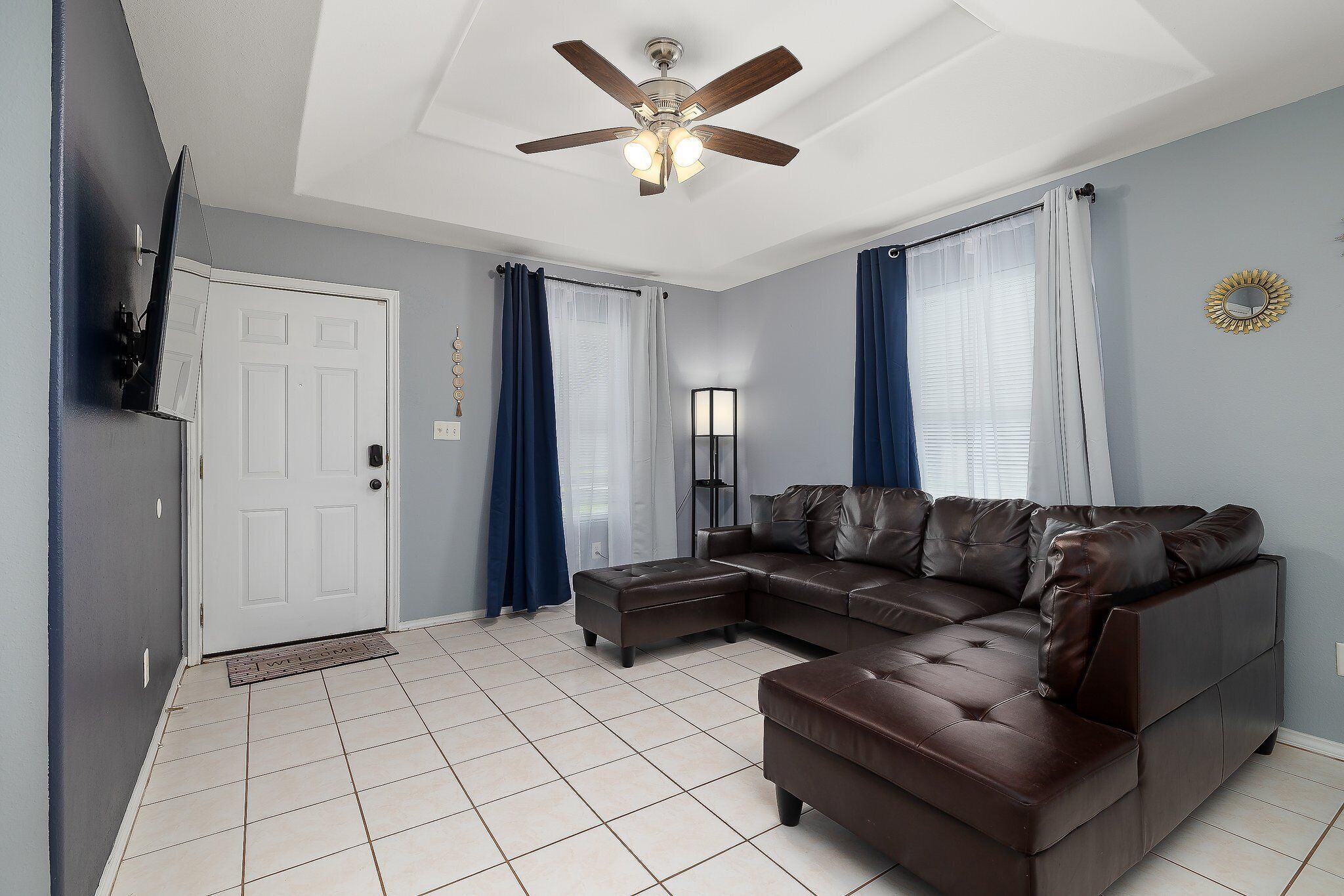 Cozy and Spacious Home ! -5min to DHR