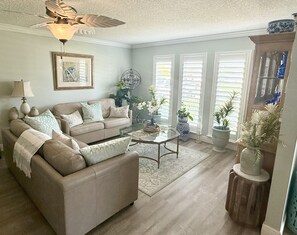 Flat-screen TV, fireplace, offices