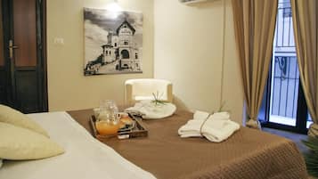 2 Schlafzimmer, Zimmersafe, Bügeleisen/Bügelbrett, kostenloses WLAN