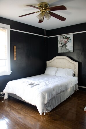 3 habitaciones, tabla de planchar con plancha y wifi gratis