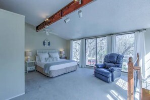 4 bedrooms, WiFi - Fam Friendly Eagle Mt. Lakehouse, Waterfront (Azle)