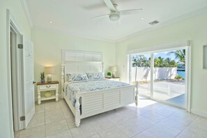 Desk, iron/ironing board, travel cot, free WiFi