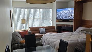 1 chambre, Wi-Fi gratuit, draps fournis