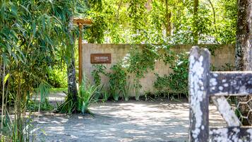 Fachada da propriedade