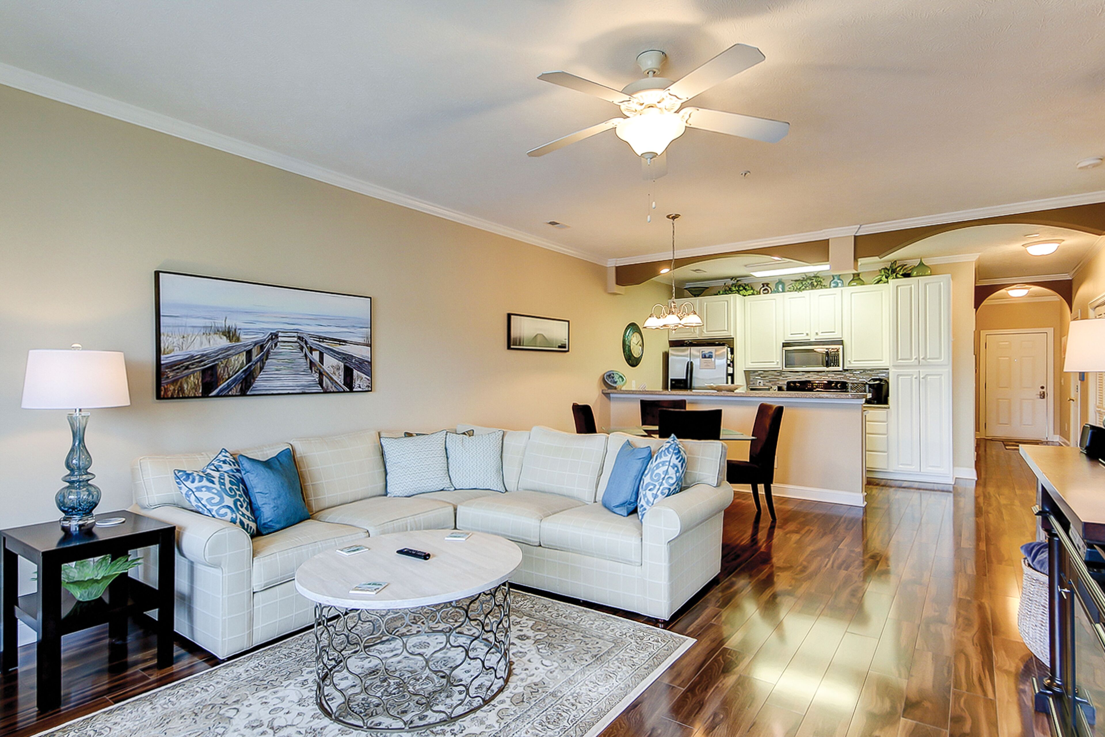 Lakefront, second-floor condo in gated community with balcony, pool & hot tub