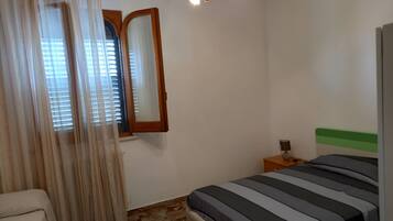 2 Schlafzimmer, Bügeleisen/Bügelbrett, WLAN, Bettwäsche