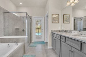 Ferienhaus (6 Bedrooms) | Badezimmer | Badewanne