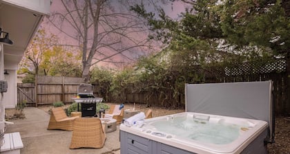 Black Oak by Avantstay Modern & Chic Santa Rosa Hideaway With Pool Table, & Fire Pit