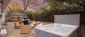 Black Oak by Avantstay Modern & Chic Santa Rosa Hideaway With Pool Table, & Fire Pit