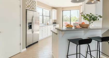 Ivory I By Avantstay Modern Home w/ Stunning Views Close To Old Town