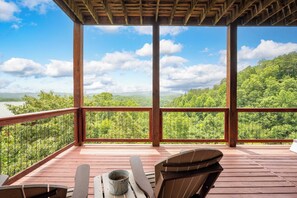 Casa (Multiple Bedrooms) | Interior