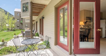 Viking Lodge 117 by Avantstay Ski Home, Near Town Park & Downtown