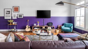 Apartment (Multiple Bedrooms) | Interior - Musgraves & Twain by Avantstay 2 Unit Buyout w/ 8BR in Heart of Nashville (Nashville)