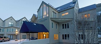 Viking Lodge 103 by Avantstay Stunning Condo, Near Ski Lift