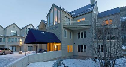 Viking Lodge 103 by Avantstay Stunning Condo, Near Ski Lift