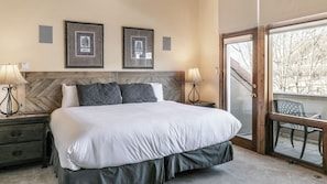 Interior - Le Chamonix I by Avantstay Condo w/ Views in Great Location (Telluride)