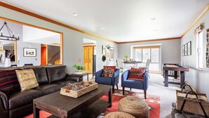 Casa (Multiple Bedrooms) | Interior