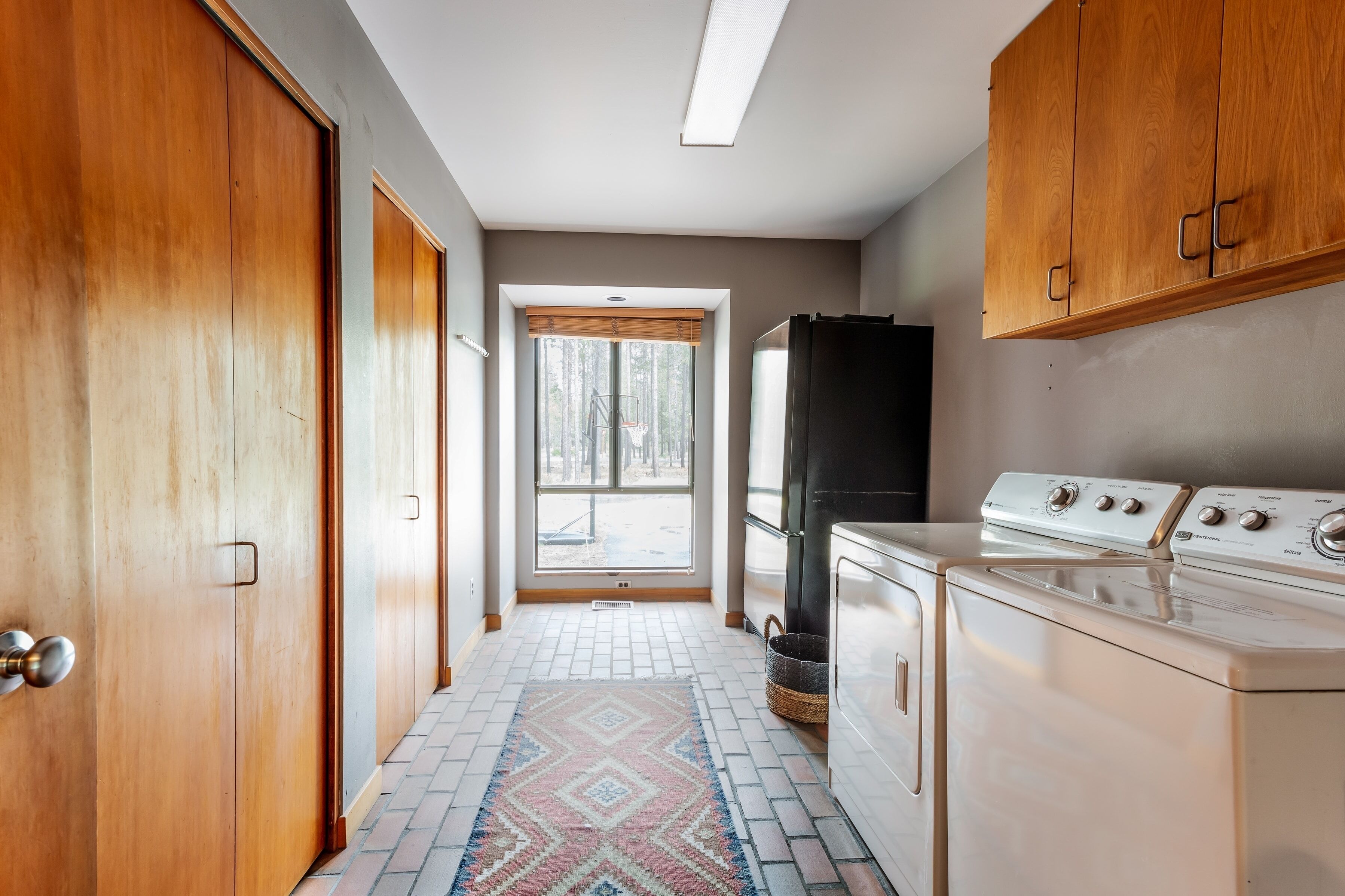 Skylight by Avantstay Elevated Mountain Home w/ Hot Tub, Billiards, Large Patio