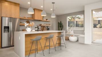 House (3 Bedrooms) | Private kitchen | Fridge, microwave, oven, stovetop