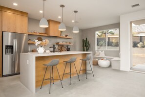 House (3 Bedrooms) | Private kitchen