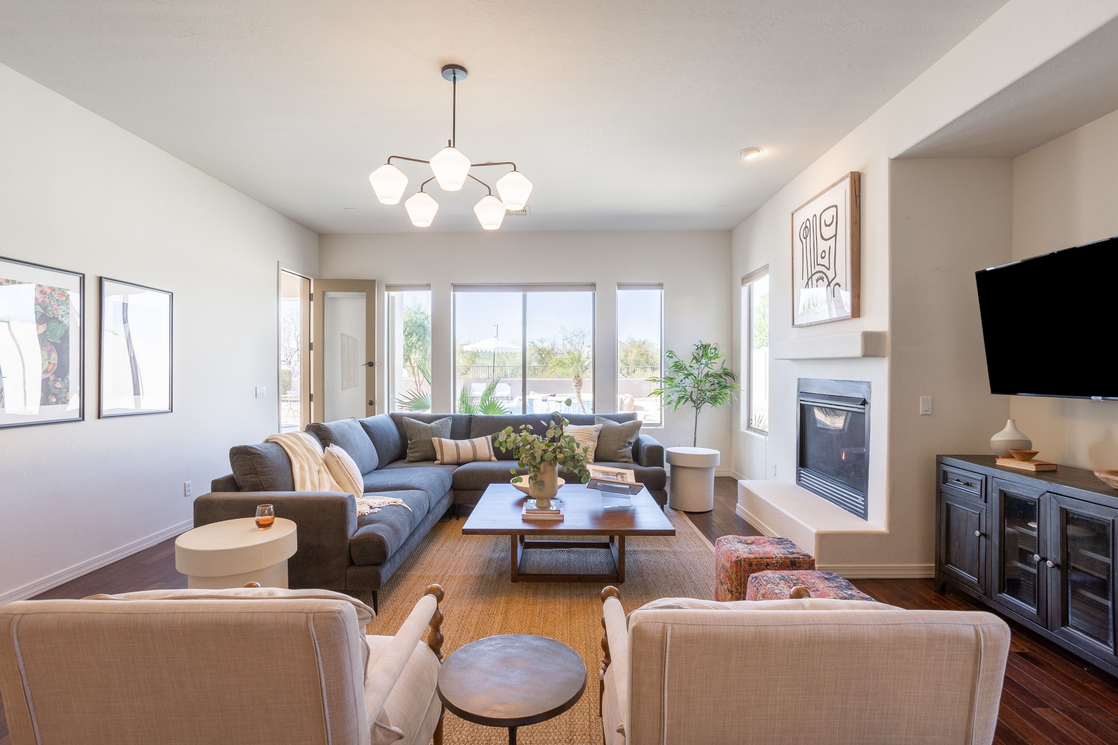 Aviano by Avantstay Phoenix is Calling! w/ Pool, Hot Tub & Game Room!