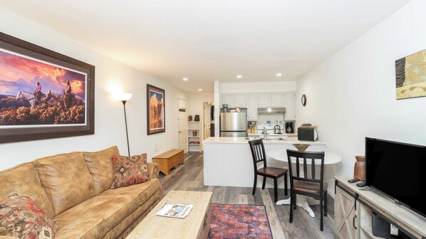 Apartment (1 Bedroom) | Front of property