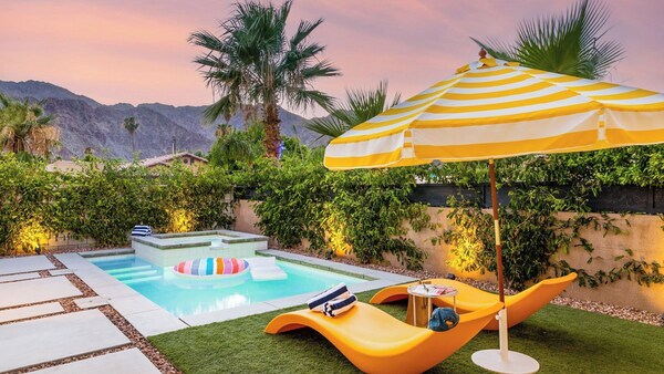 Marilyn By Avantstay Mins To Old Town La Qunita! - La Quinta, CA