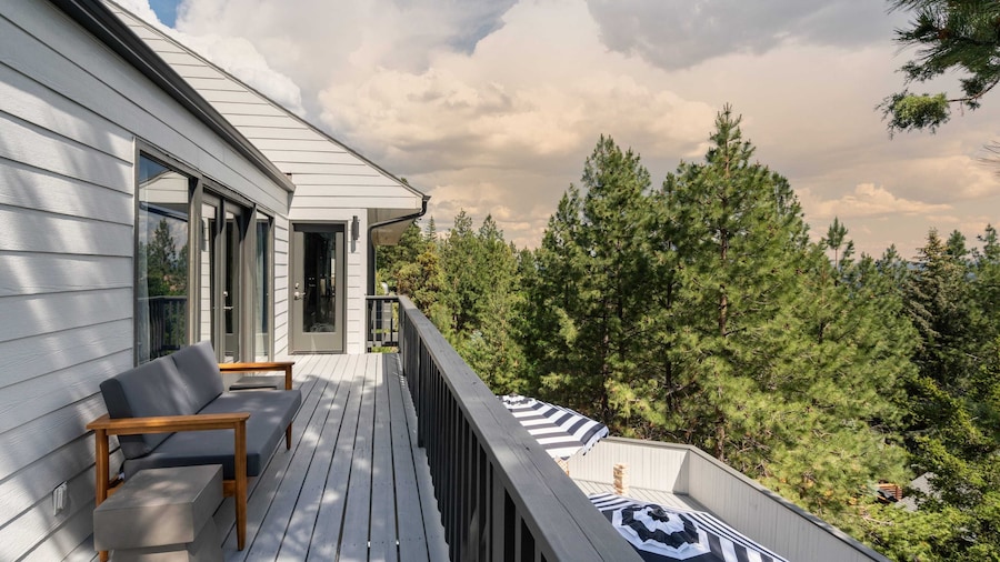 Big Sky by Avantstay Beautiful Mountain Home w/ Great Views!