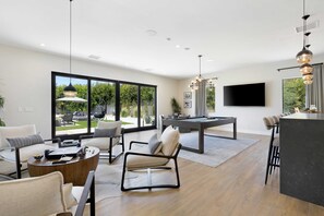 Villa (Multiple Bedrooms) | Interior