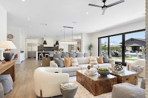 Villa (Multiple Bedrooms) | Interior - 8bdr Villa Tennis/pickleball, Golf Green, Pool House, Gym, Bar Mesquite38 (Thermal)