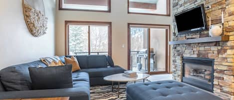 House (3 Bedrooms) | Front of property