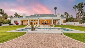 Interior - Sunridge by Avantstay Glorious Scottsdale Estate w/ Pool, Hot Tub, Ping Pong & Pool Table! (Scottsdale)