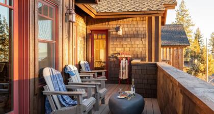 Atkinson by Avantstay Lake Front Home w/ Stunning Views in Tahoe Vista!