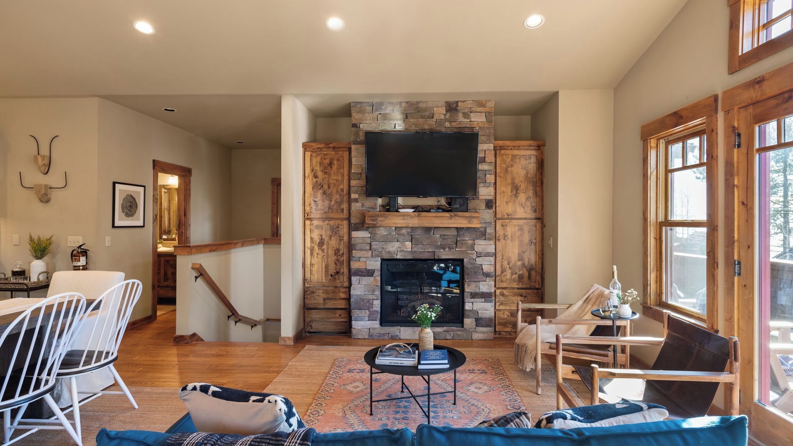 House (4 Bedrooms) | Interior