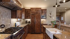 House (4 Bedrooms) | Interior - Lakefront Home in Kings Beach w/ Views Prime Location Atkinson by Avantstay (Kings Beach)