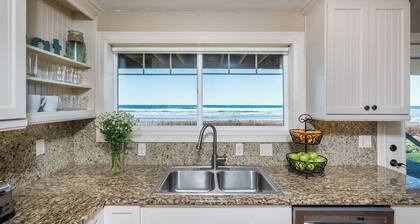 Blue Starfish by Avantstay Ocean Views & Direct Cannon Beach Access