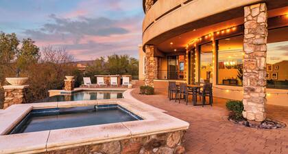 Luxe Scottsdale Desert Oasis Infinity Pool, Spa, Panoramic Views + Firepit
