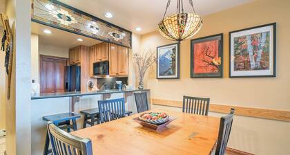 Etta Place Too 103 by Avantstay Close to Town & The Slopes! In Complex w/ Communal Pool & Hot Tub