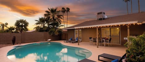 House (4 Bedrooms) | Front of property