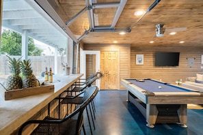 Interior - Blue Jay By Avantstay Spectacular Destin Oasis w/ Pool Walking Distance to Beach (Destin)