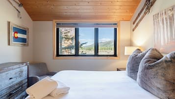 Rumah (2 Bedrooms) | Interior