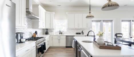 Rumah (Multiple Bedrooms) | Interior