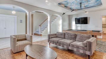 Villa (6 Bedrooms) | Bahagian dalam