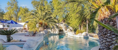 Villa (6 Bedrooms) | Interior