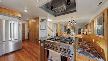 Maison (4 Bedrooms) | Intérieur